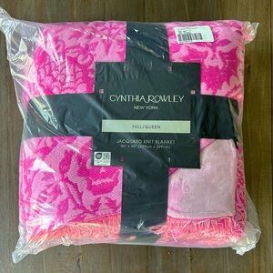 Cynthia Rowley Halloween Jacquard Knit Blanket Throw FULL/QUEEN